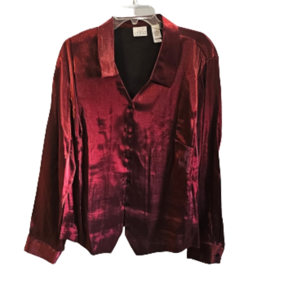 Villager Woman by Liz Claiborne  Red Satin-like Blouse